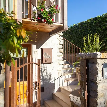 Borgo Cantagallo Casa Olivia 2 *