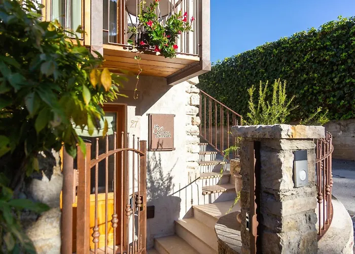 Borgo Cantagallo Casa Olivia 2 *